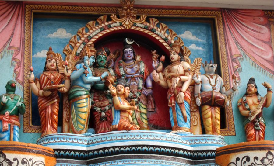 Индийские боги. Индийский храм в Шри-Ланке.(Фото Лимарева В.Н.)