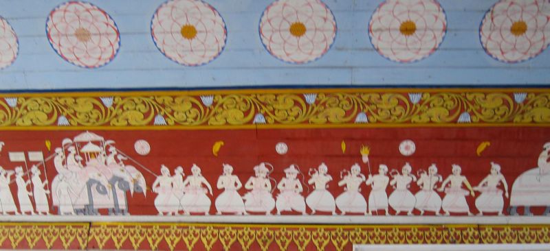 Ритуальное шествие с Зубом Будды  в городе Канди. Шри Ланка. Фрагмент живописи в храме Зуба Будды.  Фото Лимарева В.Н